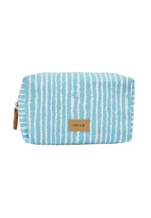 Bustina rettangolare di stoffa a righe blu e bianche con cerniera e etichetta in pelle marrone con la scritta "VERDE" al centro davanti.