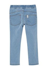 Pantaloni in denim azzurro chiaro con vita elastica, due tasche posteriori e cuciture a contrasto. Design a gamba dritta con una texture liscia.