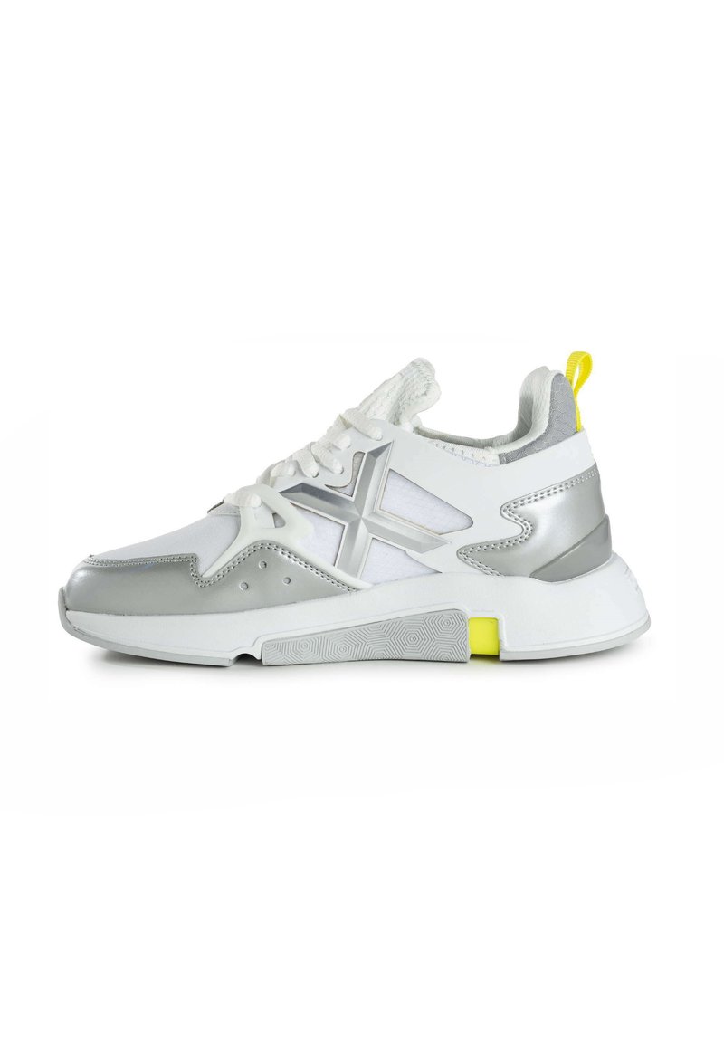 MUNICH CLIK FW23 - Baskets basses - blanco