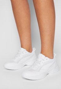 Puma Sneaker low - white