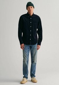 GANT REG  - Skjorter - marine