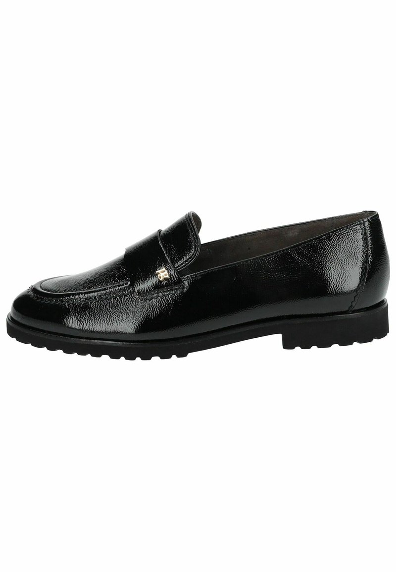 Mocassin en cuir noir brillant avec petit talon, semelle en caoutchouc et un petit détail logo métallique sur le côté de la bride supérieure.