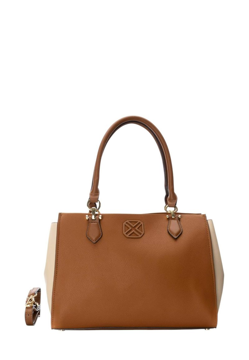 Borsa a mano in pelle marrone con una texture liscia, dotata di hardware dorato e un design angolare. Include due manici superiori e una tracolla rimovibile.
