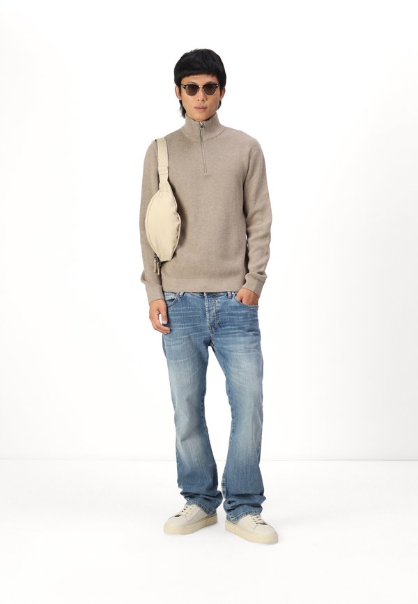 RODEN - Straight leg jeans - aiden wash4