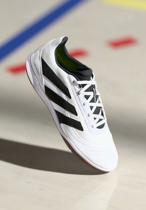 adidas Performance PREDATOR CLUB IN SALA - Indoor football boots - footwear white/core black/lucid lemon