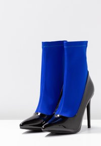 BEBO Botines de tacón - blue