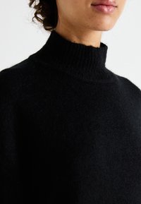 Vero Moda VMPHILLIS LONG  - Džemperis - black