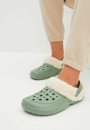 Next Lahtised kingad - green