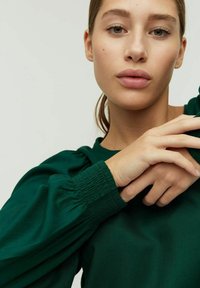 mbyM EMBRYNA-M - Dnevna haljina - rain forest