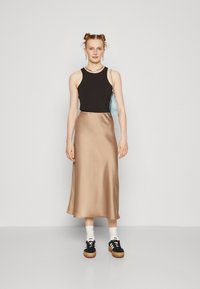 YAS Tall YASPELLA MIDI SKIRT  - Trapecinis sijonas - fungi