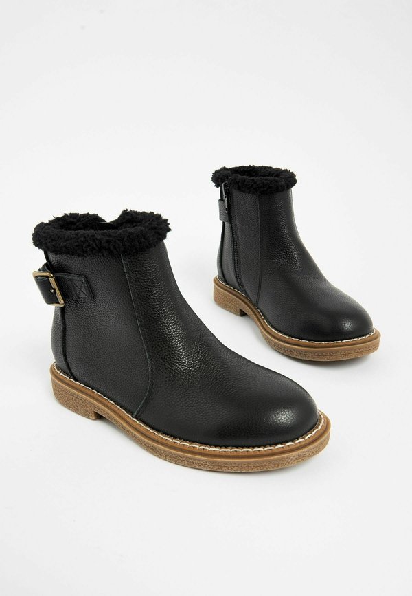 BUCKLE – Snowboot/Winterstiefel