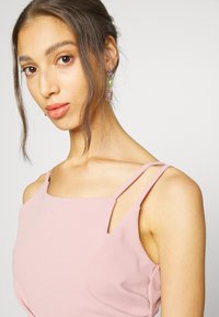 WAL G. TESSA MIDI DRESS - Vestido de malha - blush pink