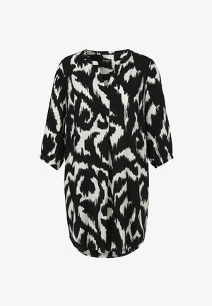 Schwarz-weiß gemusterte Bluse mit lockerer Passform, weichem Stoff, Rundhalsausschnitt und Dreiviertelärmeln, mit einem abstrakten Design.