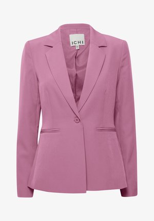 Blazer rose en tissu lisse, avec un rabat net, fermeture à un bouton, deux poches avant et une silhouette ajustée.