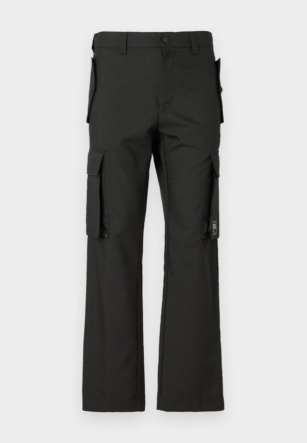 TECHNICAL TAILORING - Cargo trousers2