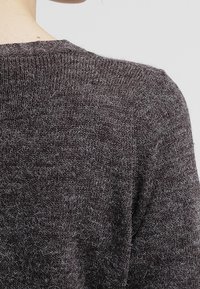 VILA Kofta - mottled dark grey
