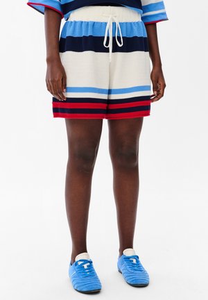 blue shadow ODA niebieski