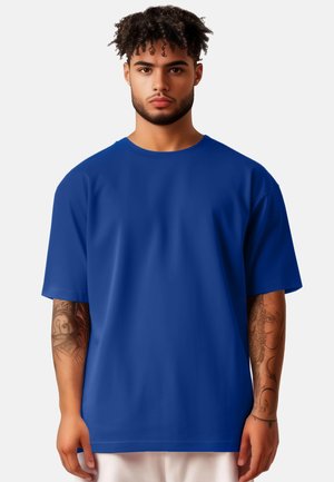 Blauwe korte mouw t-shirt in een relaxed fit. Gemaakt van een soepele stof, met een ronde hals en een minimalistisch ontwerp.