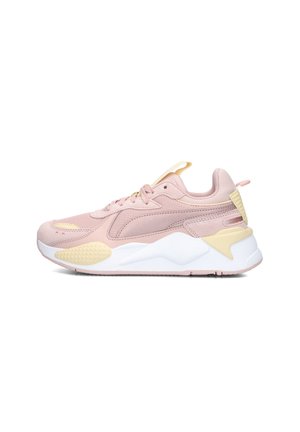 Sneaker low - roze