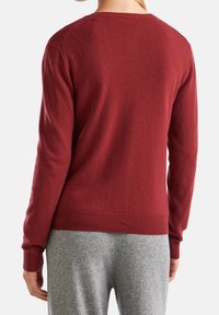 United Colors of Benetton Kofta - red