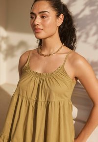Next TIERED  - Kasdienė suknelė - khaki green