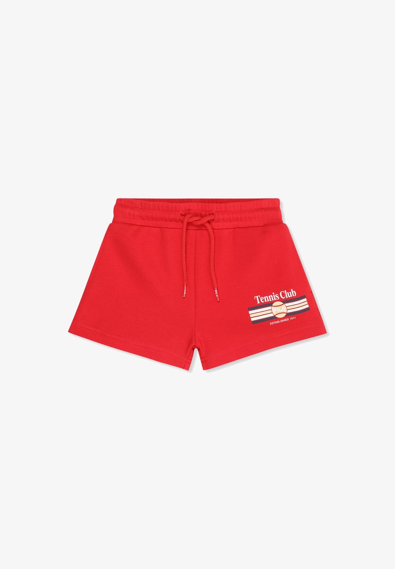 Shorts avec ceinture élastique rouge à cordon de serrage et logo "Tennis Club" avec des rayures et une balle de tennis sur la jambe droite.