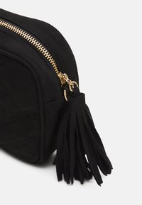 Anna Field Mala a tiracolo - black