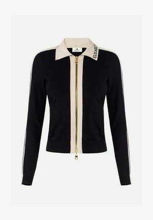 Giacca nera a maniche lunghe con zip, colletto beige, rifinitura della zip beige e scritta "ELISABETTA" sul lato destro del colletto.