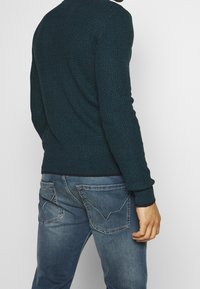 Brave Soul Stickad tröja - dark blue