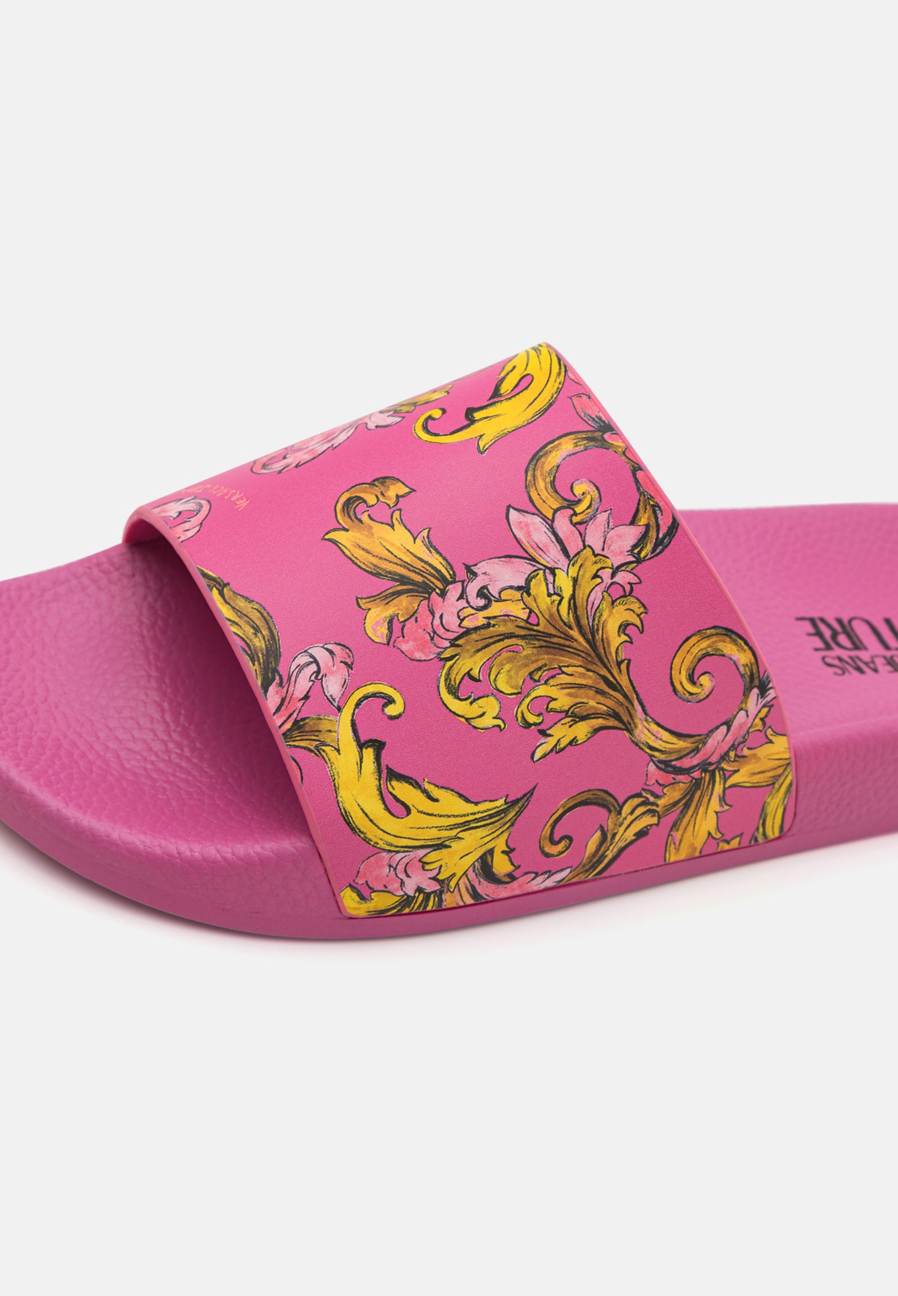 ★Versace Jeans Couture★ ピンク プールスライド 22850556_53794473_600.jpg