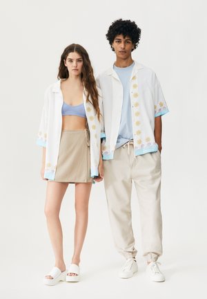 WITH SUNS AND WAVES - Shirt - white