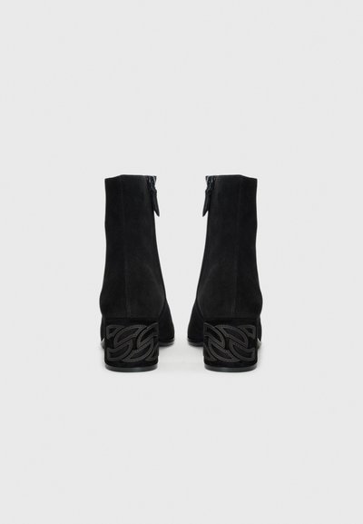 Casadei MUNY - Poolsaapad - black