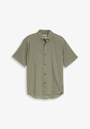 Olivgrünes Hemd mit kurzen Ärmeln, Knöpfen und einem Button-Down-Kragen sowie einem abgerundeten Saum.