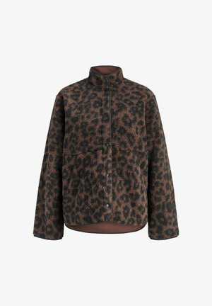 Flis jakna s uzorkom leoparda u smeđoj i crnoj boji, s ovratnikom koji stoji, prednjim kopčama i dva bočna džepa. Mekana tekstura.