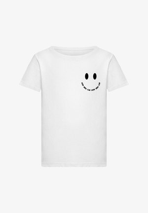 Camiseta de algodón blanca con mangas cortas, que presenta un gráfico de una cara sonriente negra y el texto "GOOD VIBES CLUB" en el pecho.