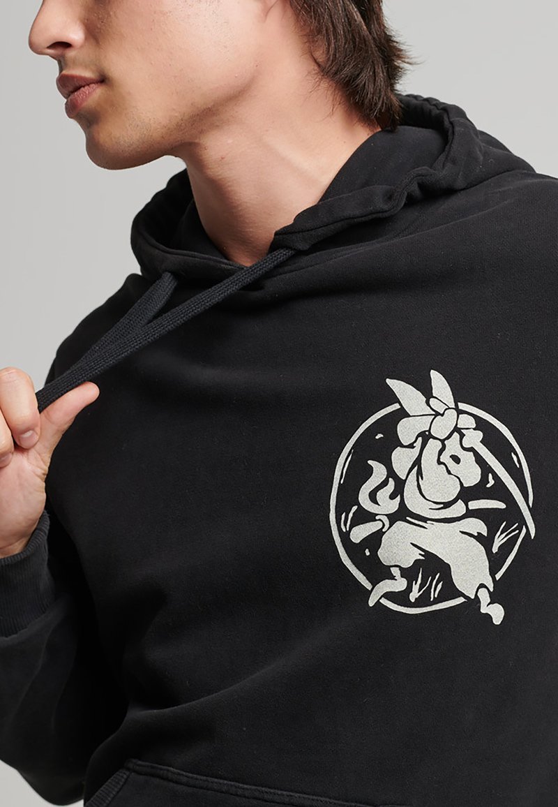 Herren Kapuzenpullover | Superdry VINTAGE TANGLED Kapuzenpullover black/schwarz - IQ39991 Herren Kapuzenpullover | Superdry VINTAGE TANGLED Kapuzenpullover black/schwarz - IQ39991