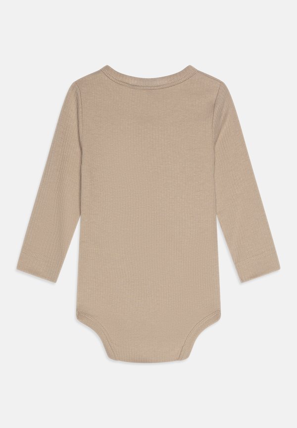 UNISEX - Body - stone wall3