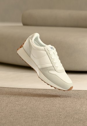 Pier One, UNISEX - Αθλητικά παπούτσια - white