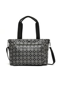 Taška přes rameno s černobílým vzorem vyrobená z pevného materiálu, s dvojitými uchy a odnímatelným popruhem na rameno. Obsahuje přední kapsu na zip.