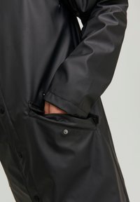 Jack & Jones JJEURBAN NOOS - Parka - black