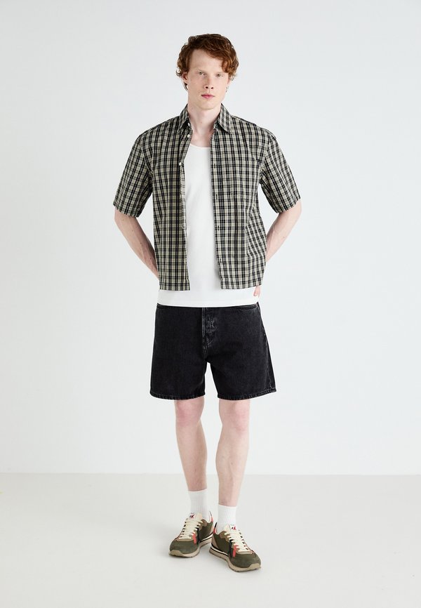 BRIT COVER - Trainers4