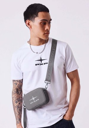 Project X Paris, SAC BANDOULIÈRE PETIT ESSENTIALS UNISEX - Sac bandoulière - gris requin
