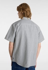 Vans LAWSON STRIPE  - Shirt - white