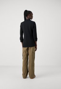 ONLY Tall ONLPOPTRASH czarny