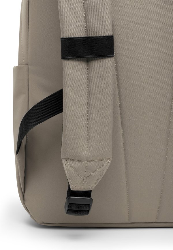 Schulranzen – gravel