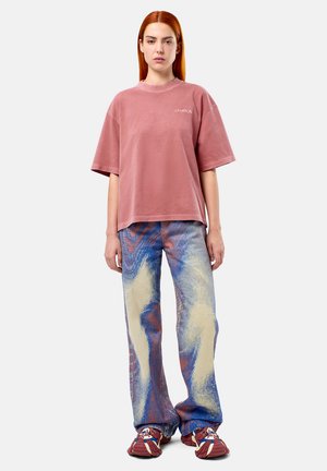 Basic T-shirt - mittelrot