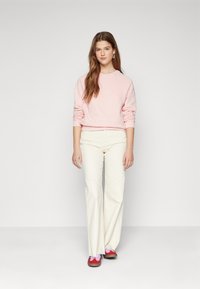 Lacoste SF0852_70V - Sudadera - waterlily