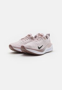 Nike Performance REACTX INFINITY  - Tenisice za cestovno trčanje - platinum violet/black/smokey mauve/saturn gold/white/photon dust