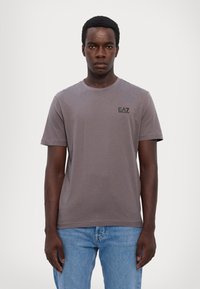 EA7 Emporio Armani TRAIN CORE TEE - Navadna majica - volcanic glass