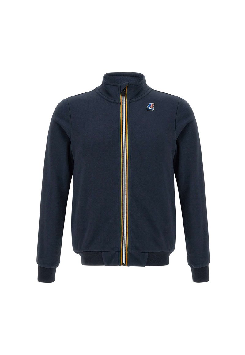Giacca a zip blu marina con colletto alto, strisce verticali contrastanti in giallo, verde e bianco, e logo ricamato sul petto.